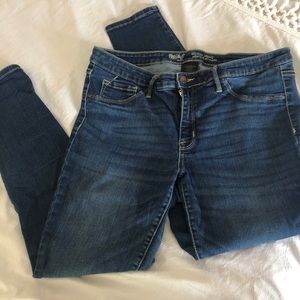 🌿Mossimo Mid-Rise skinny jeans